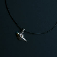 Tibetan Conch Shell Necklace (Leather Chain)